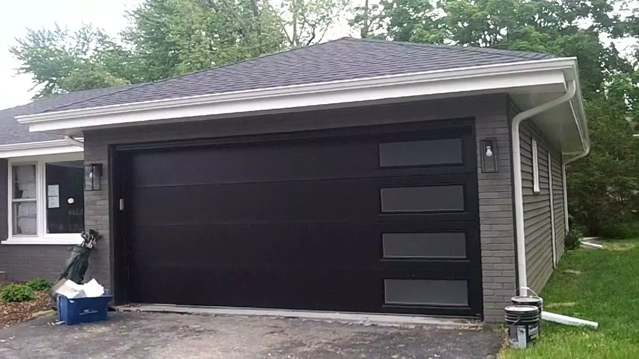 How-to-Level-Garage-Door